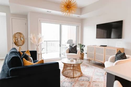 Rent & lease